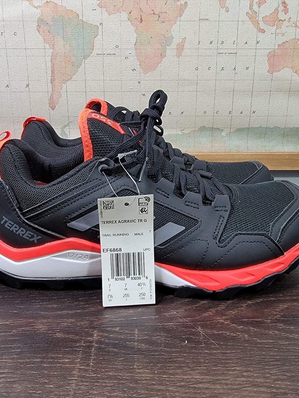 BRAND NEW Adidas Terrex Agravic TR GTX Men's Size 7.5 Women’s Size 9.0